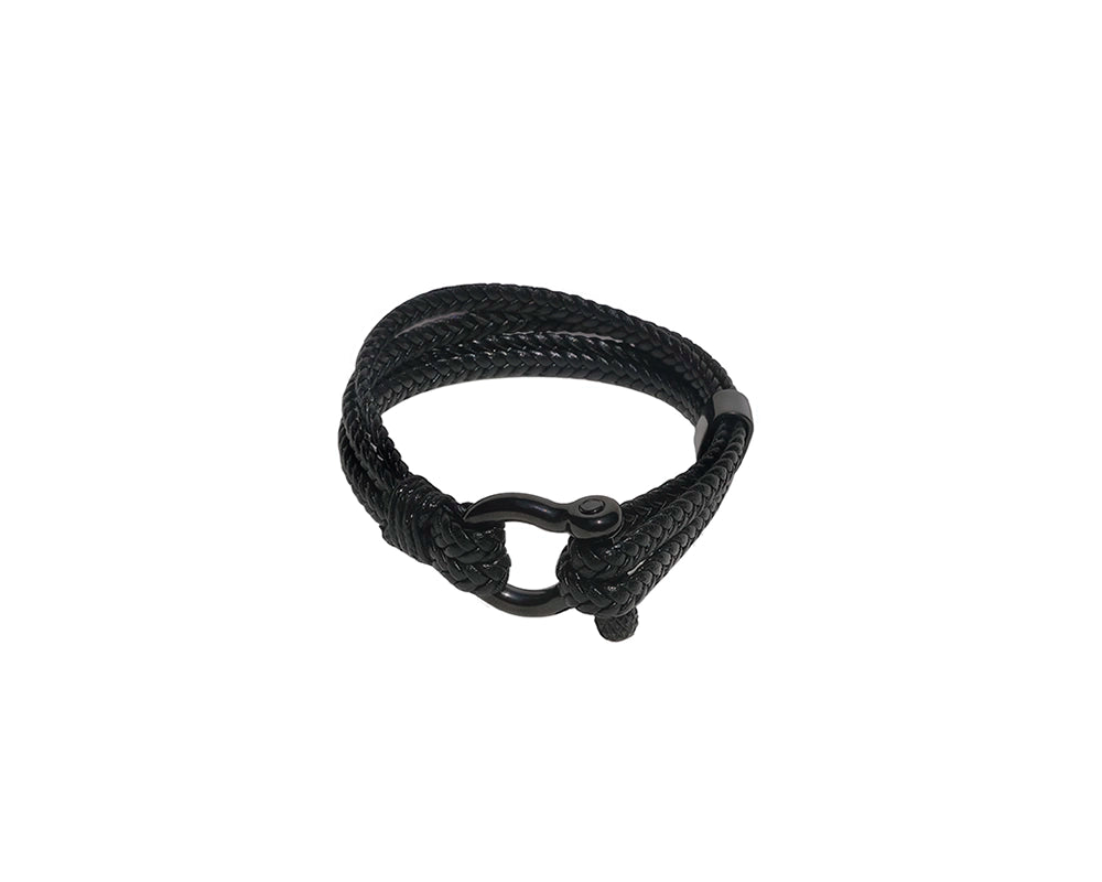 <tc>Buckle Black Bracelet</tc>
