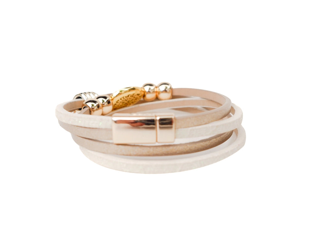 <tc>Nude Bracelet</tc>