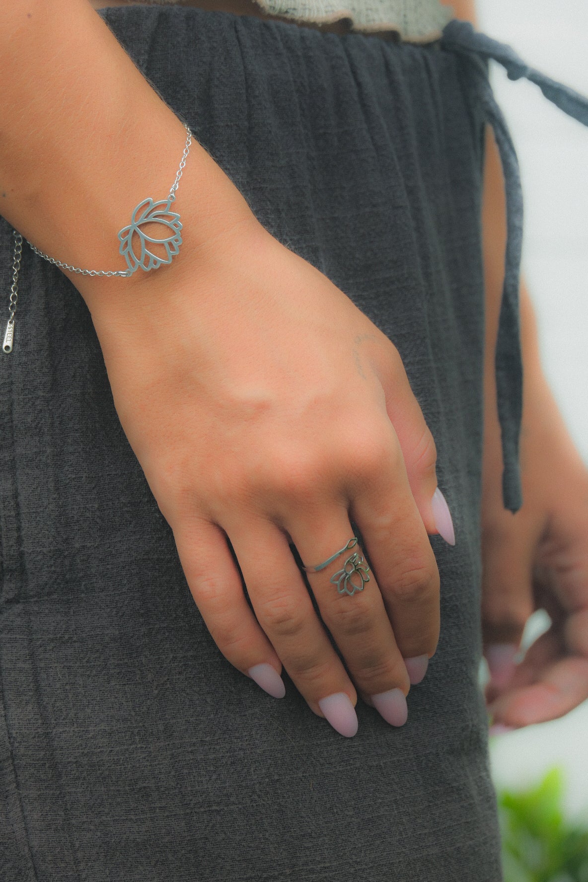 Lotus Ring