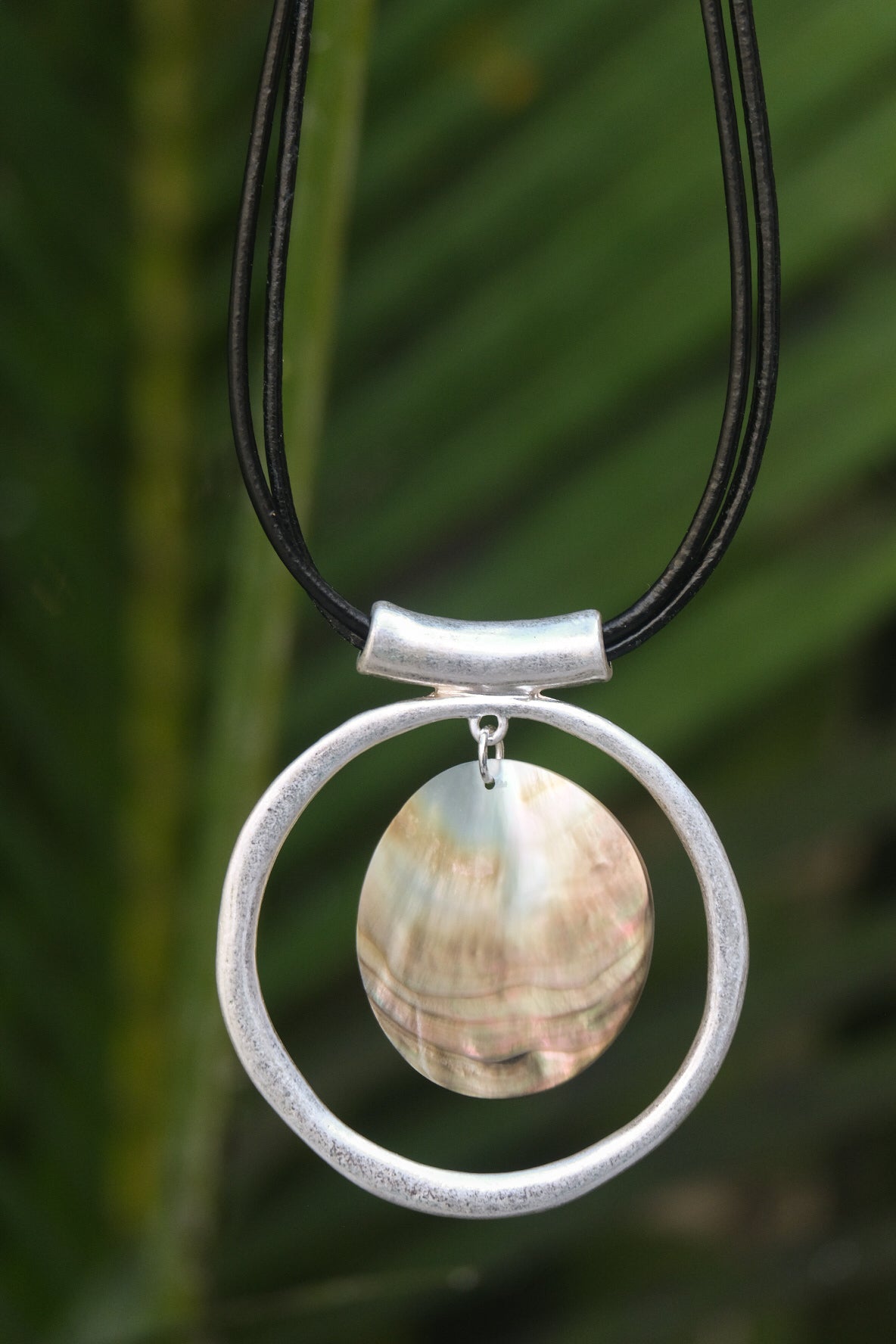 <tc>Kalung Teba</tc>