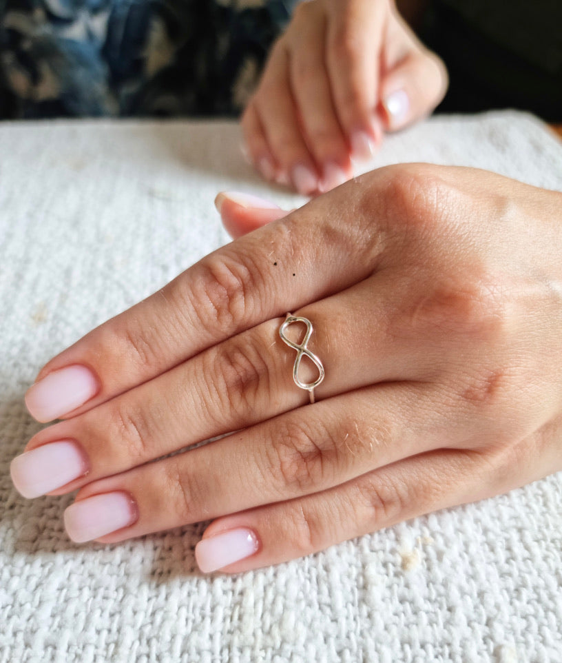 <transcy>Cincin Selamanya</transcy>