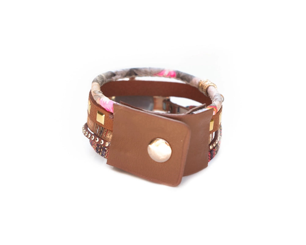 <transcy>Jam Tangan Musim Gugur</transcy>