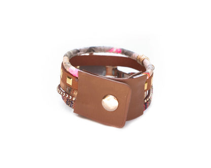<transcy>Jam Tangan Musim Gugur</transcy>