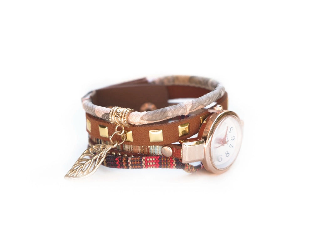 <transcy>Jam Tangan Musim Gugur</transcy>