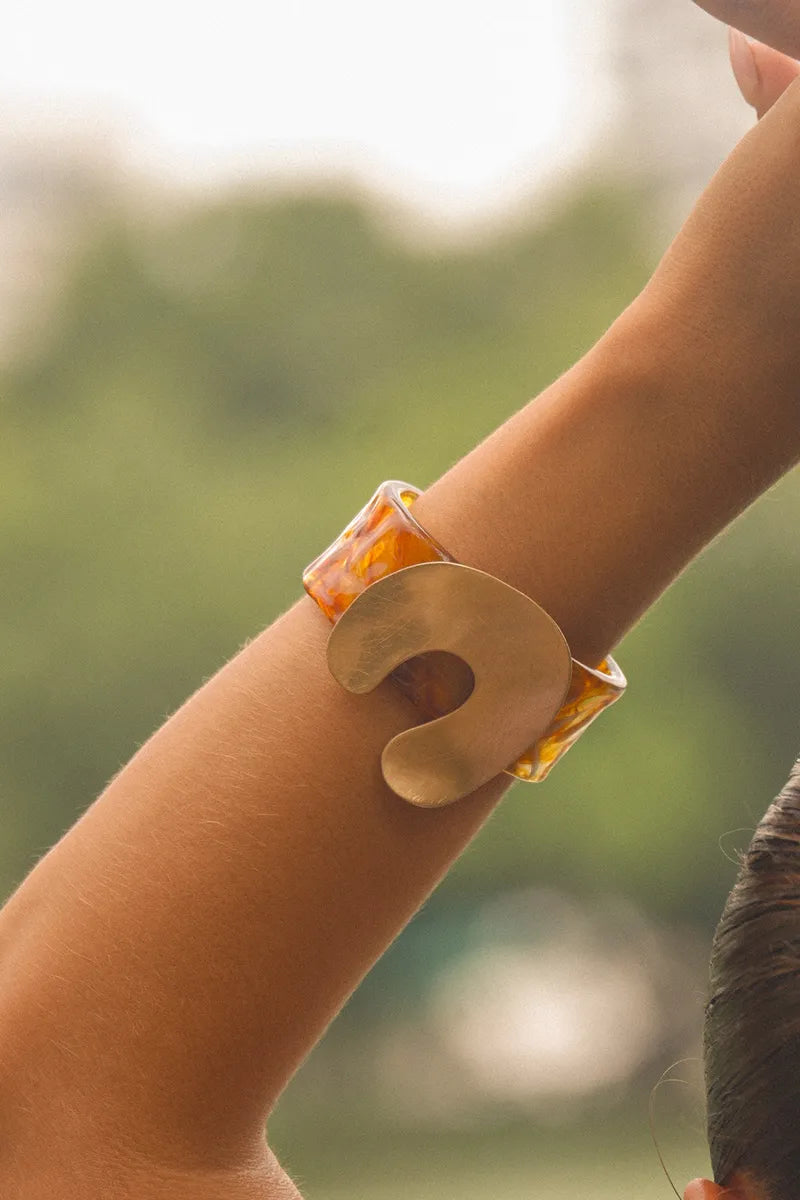 C Pale Bangle