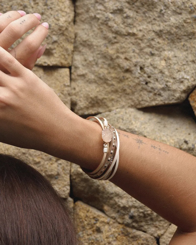 Camel bracelet deals