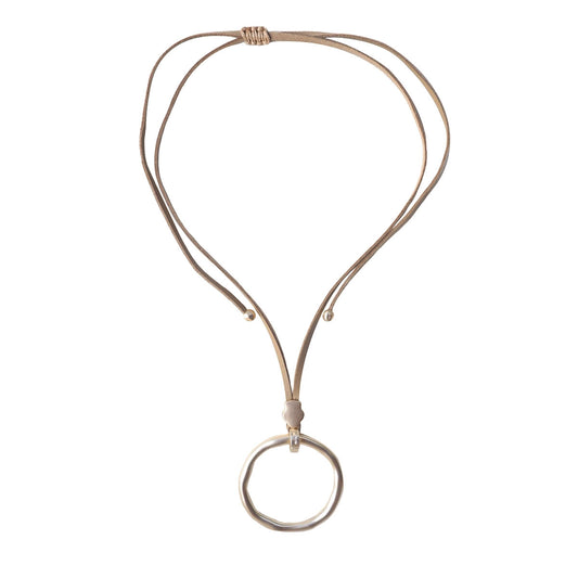Moi Necklace