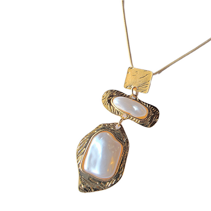 Nat Necklace