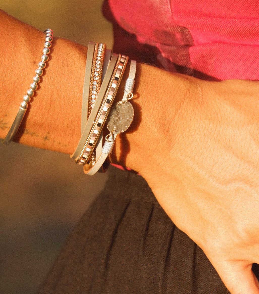 <tc>Gelang Oval</tc>