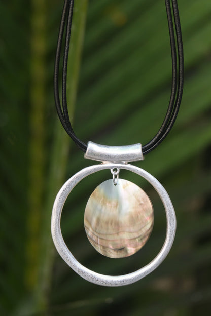 <tc>Kalung Teba</tc>