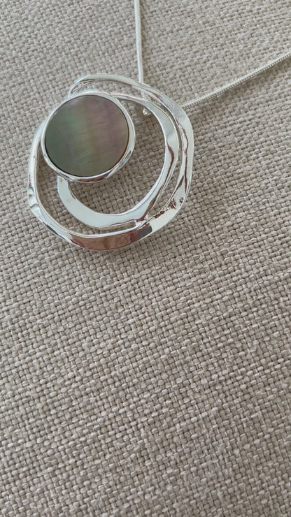 Sunny Necklace