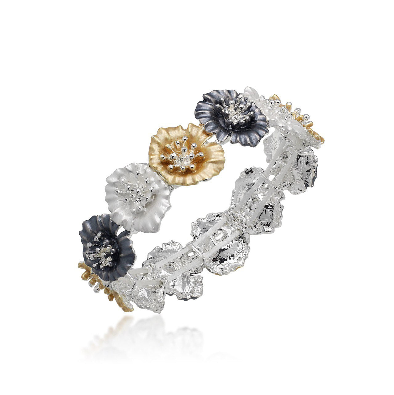 <tc>Coral Bracelet</tc>