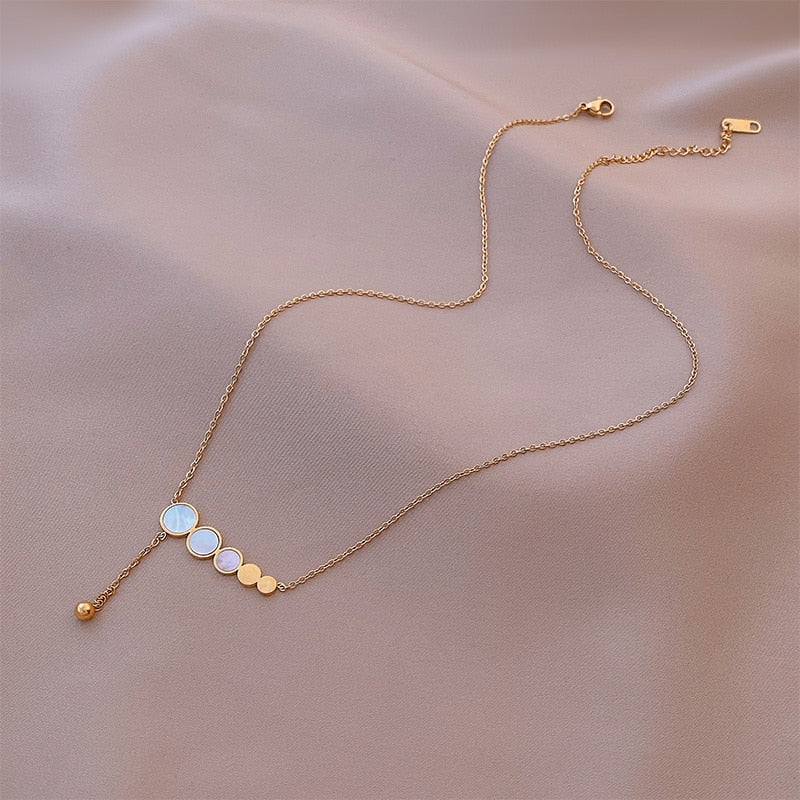 <tc>Sense Necklace</tc>